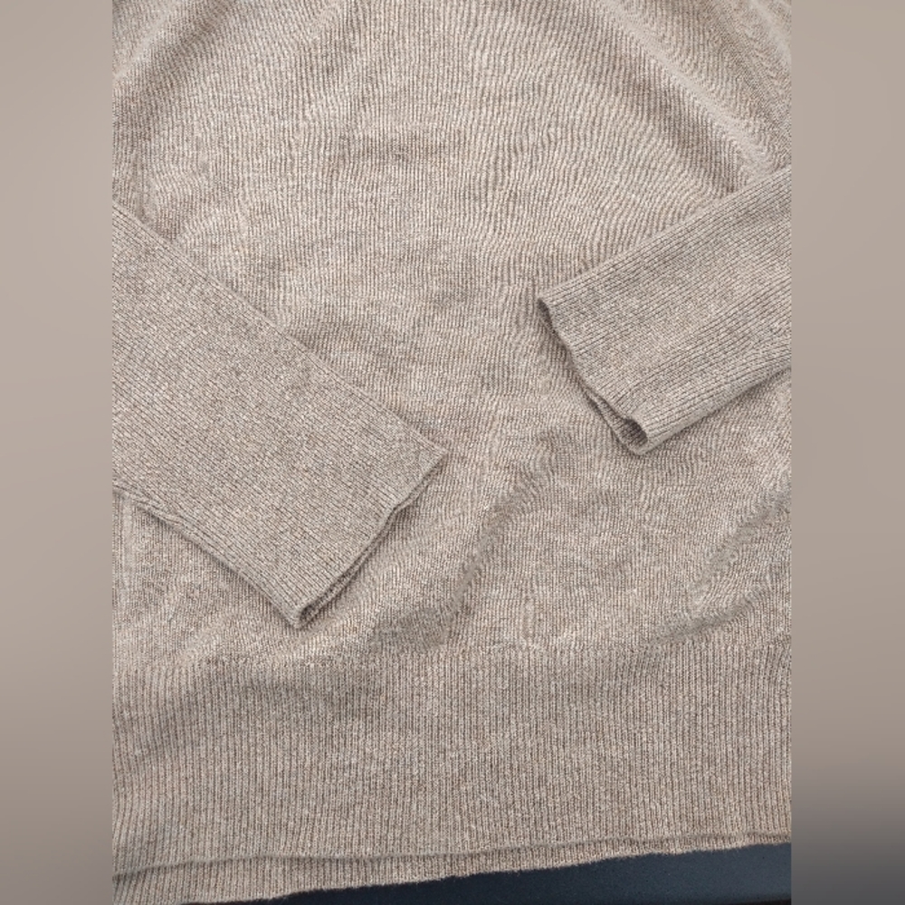 Halston Oatmeal/Tan Sweater, Size Medium, Wide Cowl Neck or Off the Shou… - Picture 5 of 7